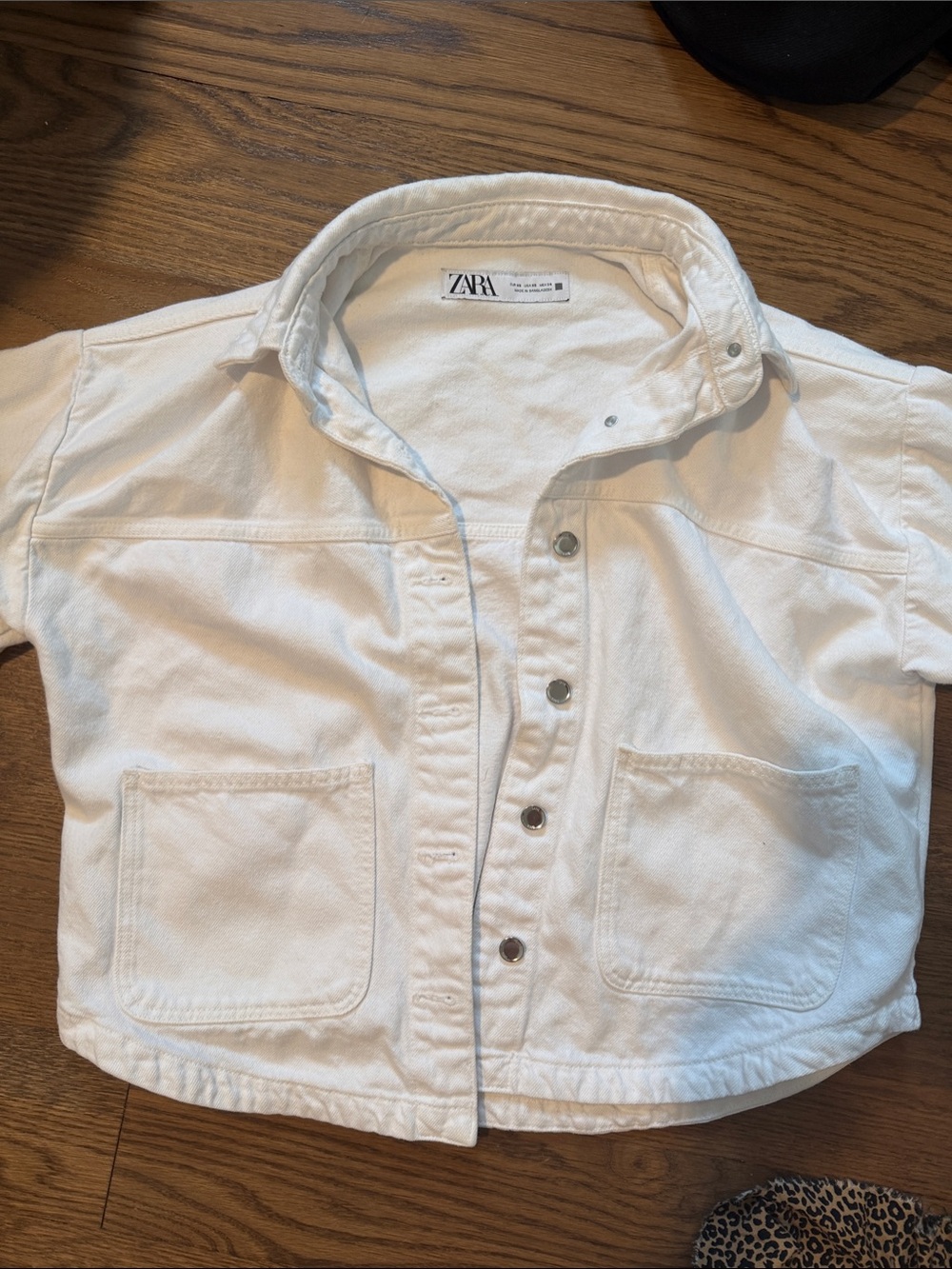 ZARA White Cropped Denim Jacket with Patch Pockets